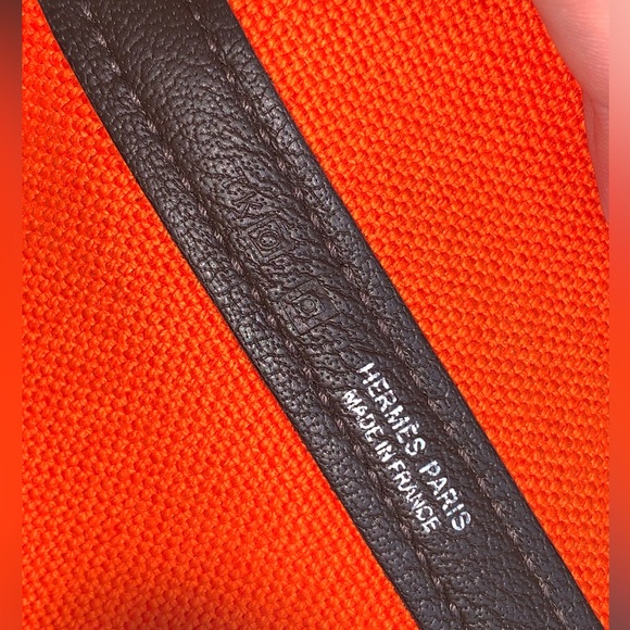 ❌SOLD❌Authentic HERMES Buffalo Leather and Chevron Wool Garden Party 36 Bag. - Picture 15 of 15